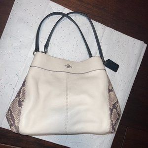 Coach Edie 31 - Cream w/ Snakeskin Detail